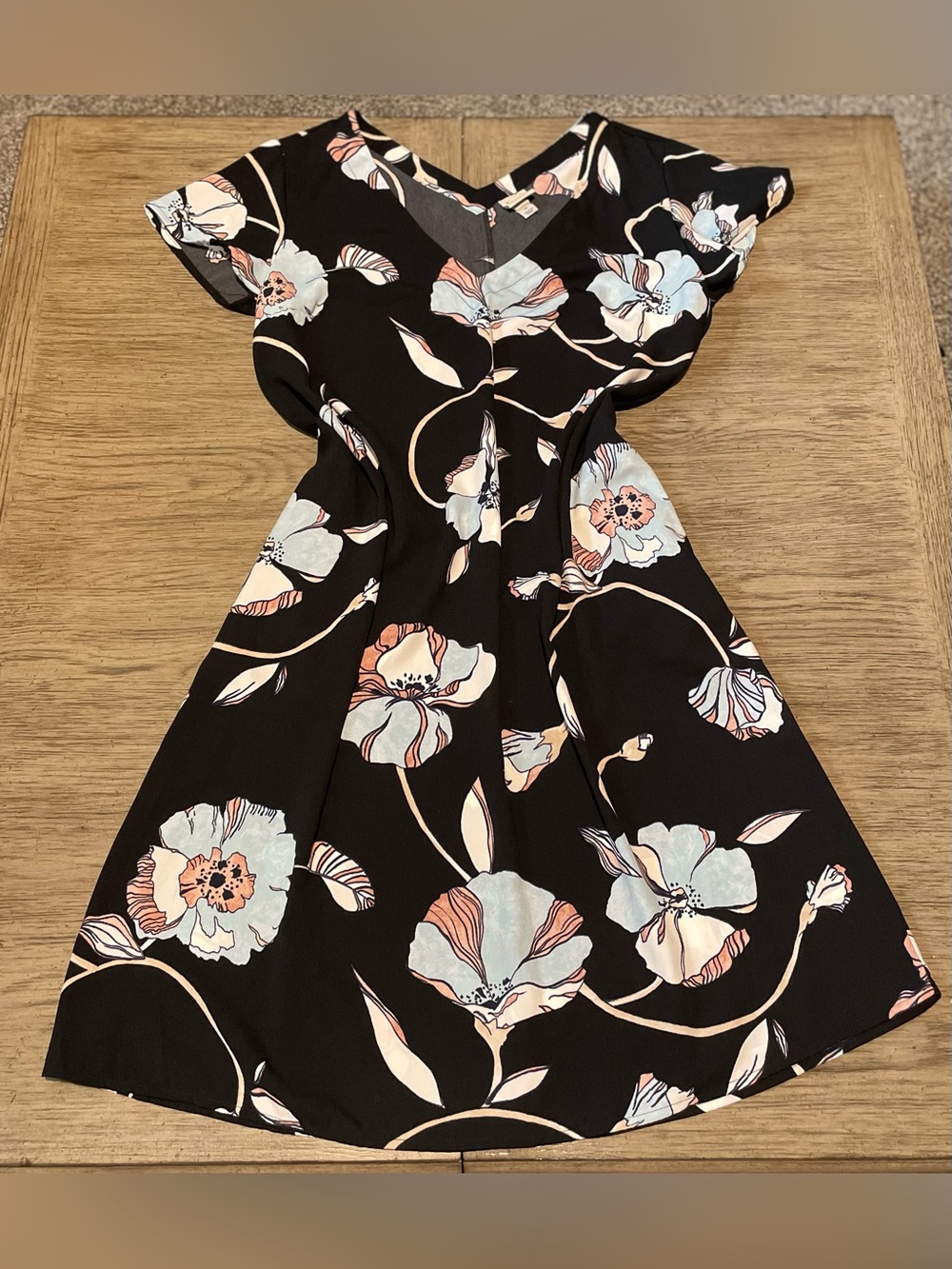 A New Day women’s dress, medium, black, HAS POCKETS! Like new